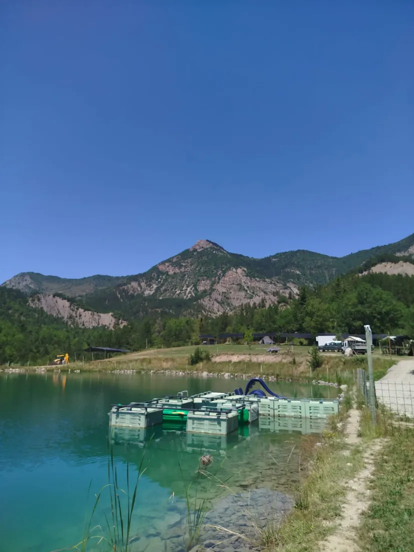 Family Cottage en montagne avec accès à un lac privé