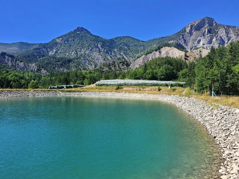 Cottage 4 personnes en montagne avec accès à un lac privé