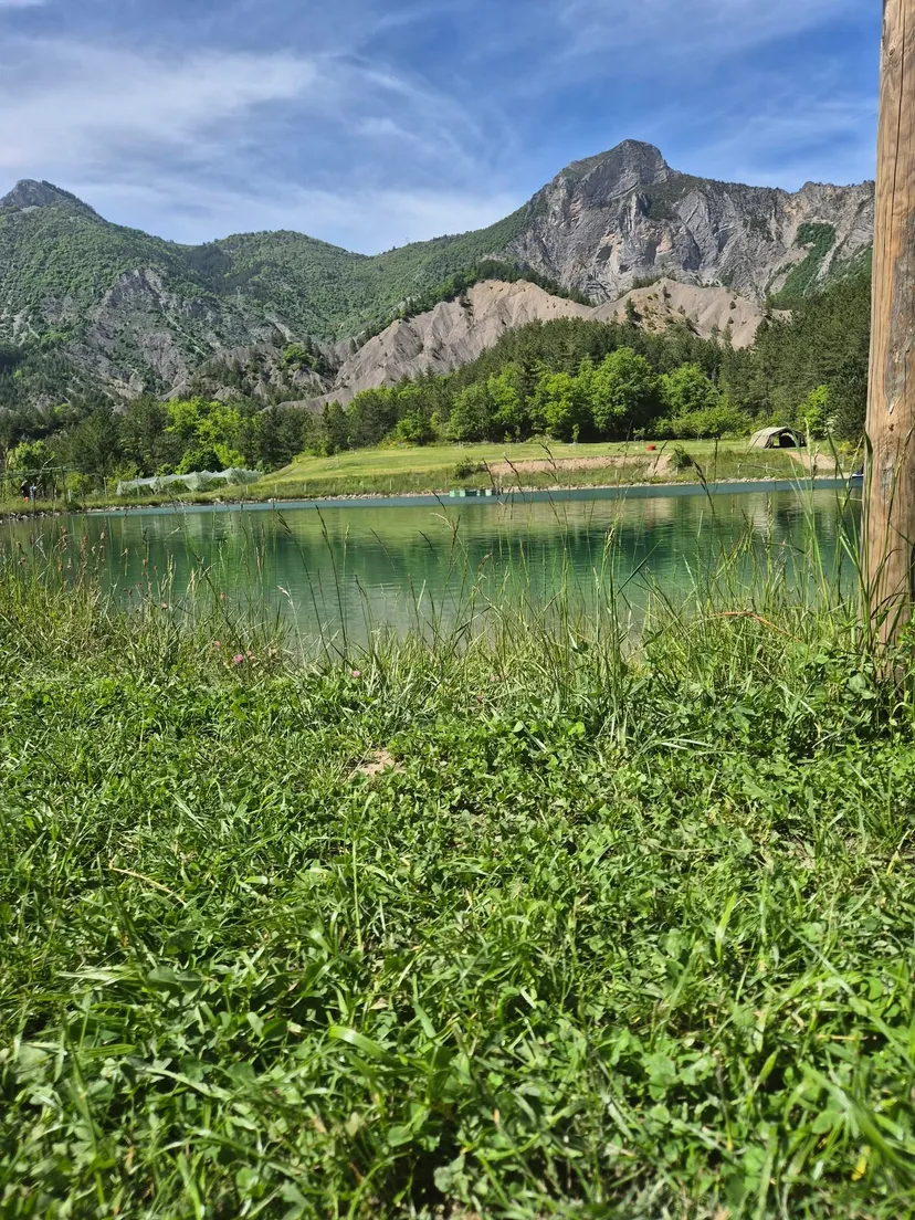 Cottage 4 personnes en montagne avec accès à un lac privé