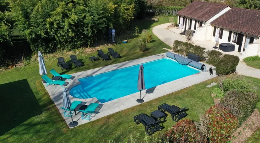 Gîte avec accès 2 beaux étangs et une piscine en Aquitaine - ACA