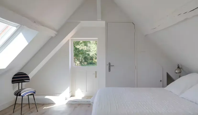 Grand gîte en Touraine, 10 personnes, avec étang sauvage de 15ha dans un domaine privé