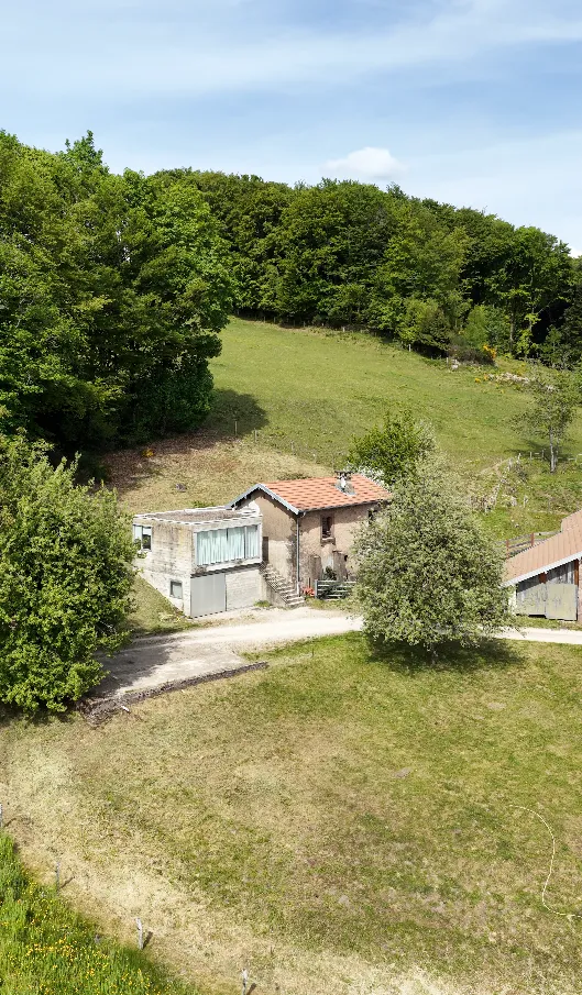 Gite tout confort avec lac privé de 7ha et sauna