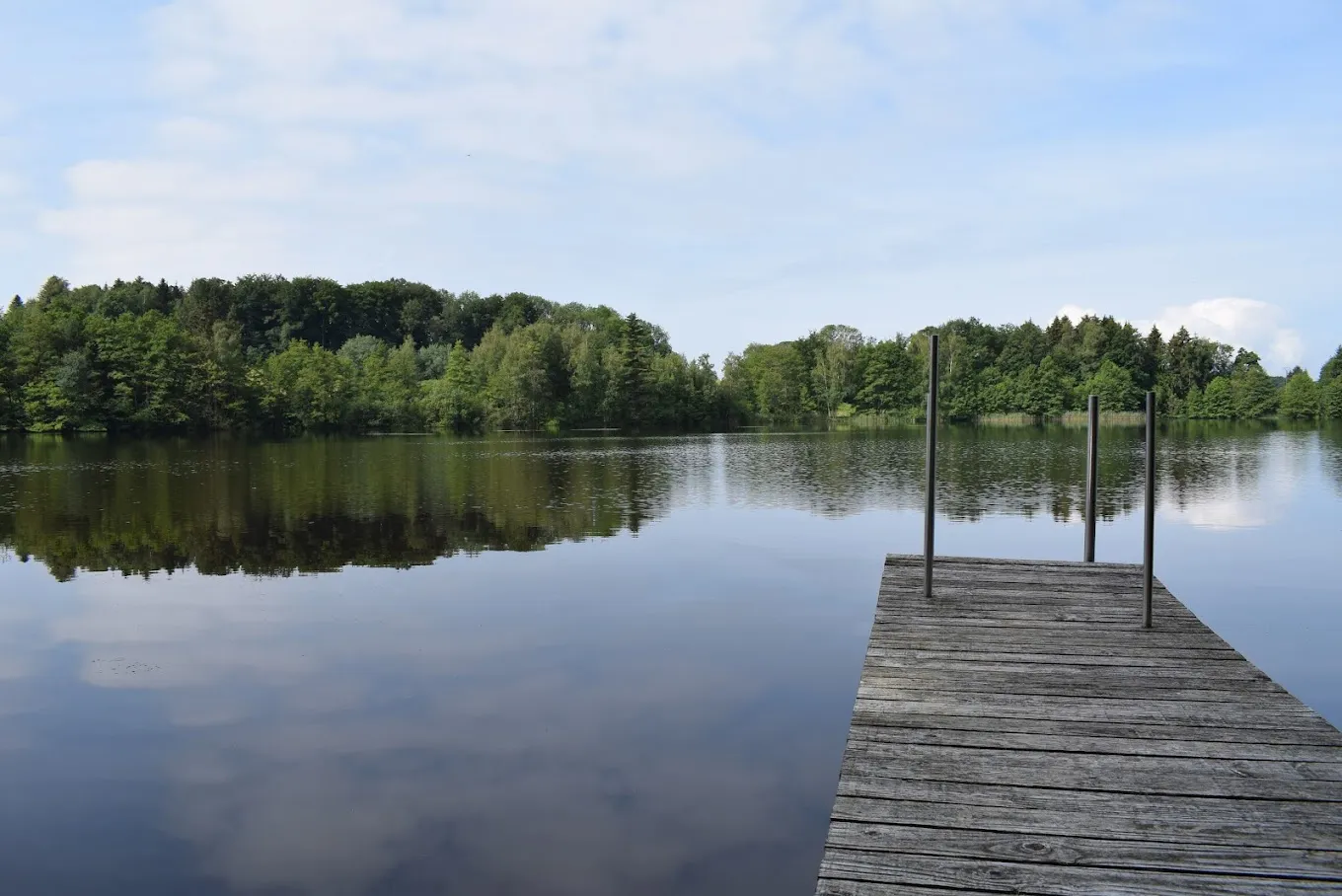 Gite tout confort avec lac privé de 7ha et sauna