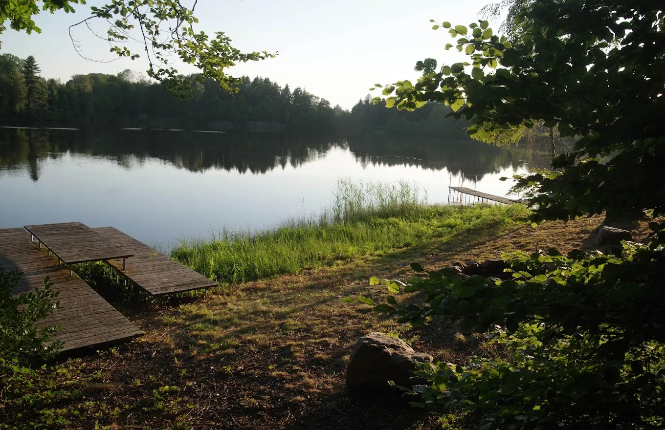 Gite tout confort avec lac privé de 7ha et sauna