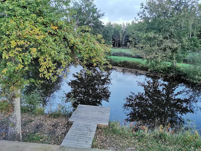 Wooden chalet by three ponds in Sologne - APMD