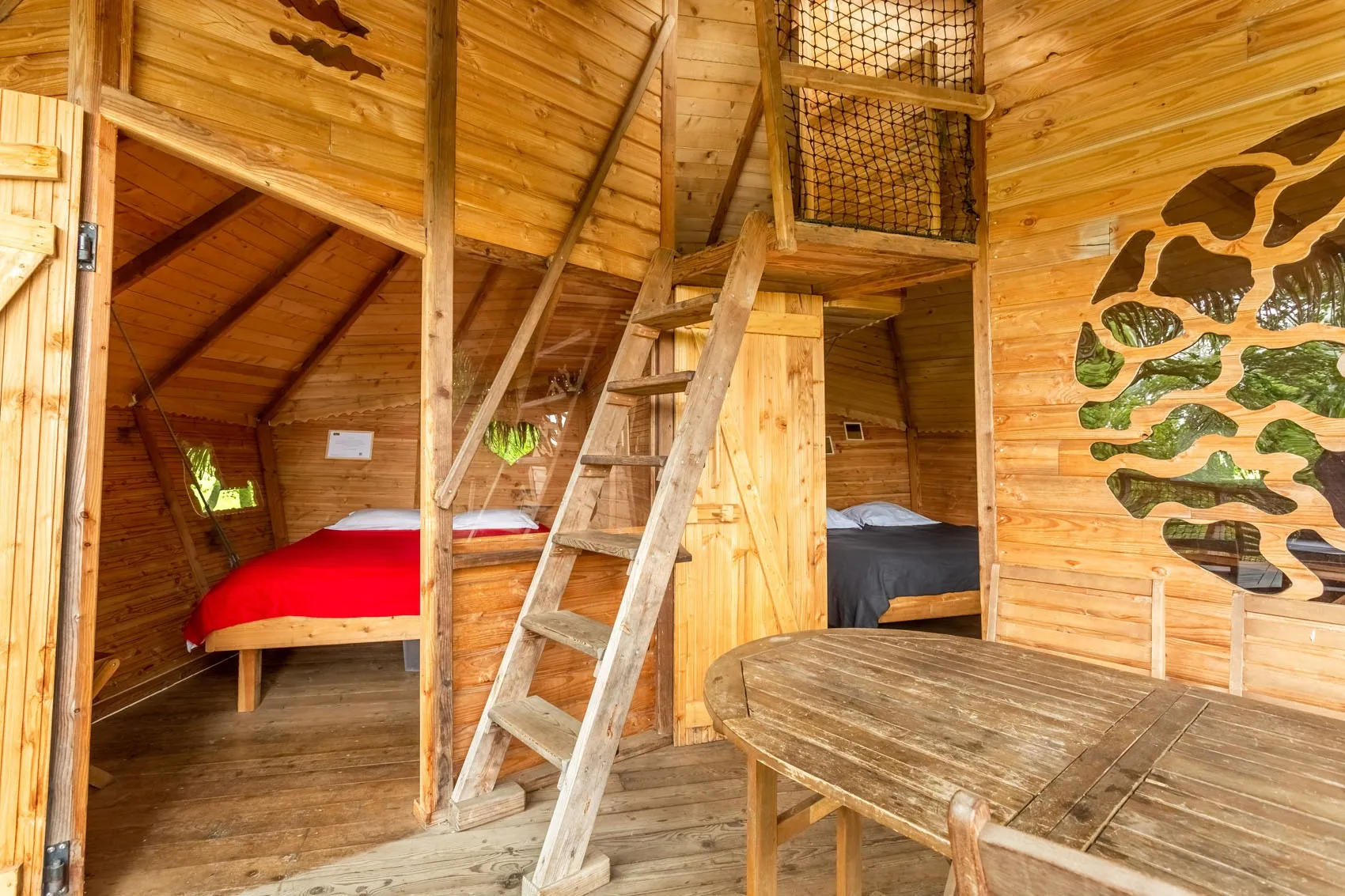 Séjour pêche et détente – Cabane perchée avec vue étang – 6 personnes