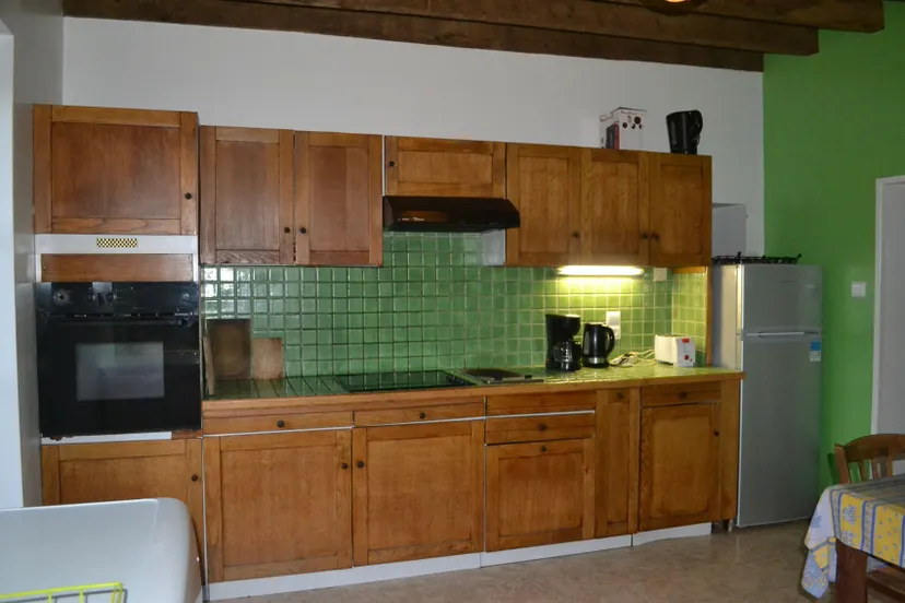 Escapade en famille en Mayenne – Gîte avec vue sur étang et pêche – 6 personnes