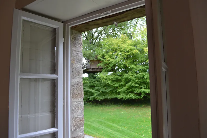 Gîte en Mayenne au bord de l’étang – Pêche et détente – 4 personnes