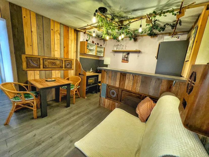 Appartement chaleureux avec étang d’1ha