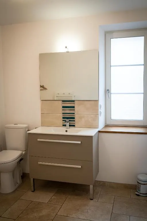Maison familiale dans le Loiret – 10 personnes – au sein d’un domaine avec étang privé de 6 ha