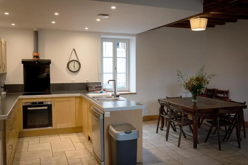 Maison familiale dans le Loiret – 10 personnes – au sein d’un domaine avec étang privé de 6 ha