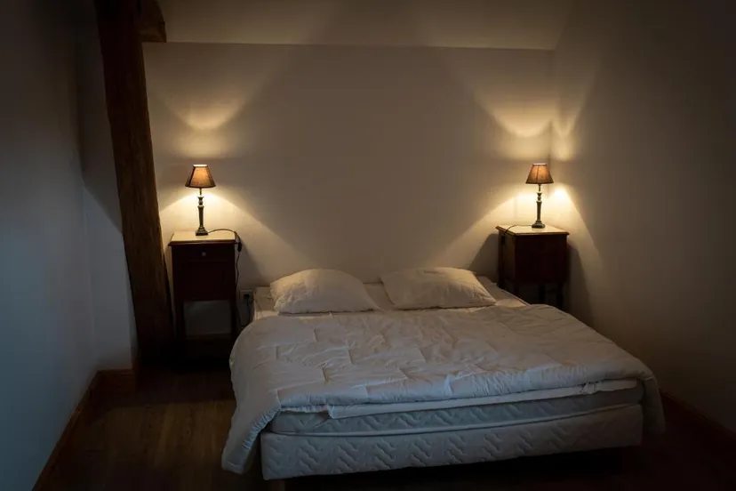 Maison familiale dans le Loiret – 10 personnes – au sein d’un domaine avec étang privé de 6 ha