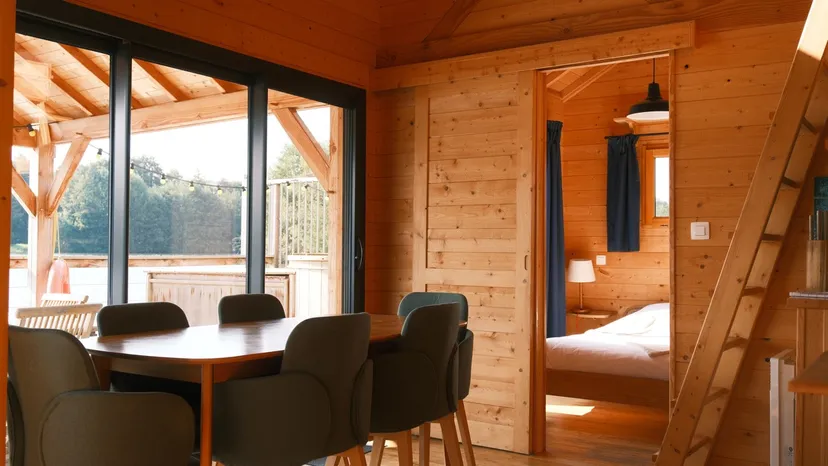 Cabane sur l'eau avec bain nordique et pêche depuis la terrasse sur l'eau - 2 à 4 personnes