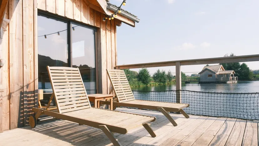 Cabane sur l'eau avec bain nordique et pêche depuis la terrasse sur l'eau - 2 à 4 personnes