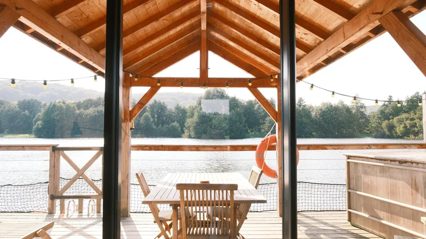 Cabane sur l'eau avec bain nordique et pêche depuis la terrasse sur l'eau - 2 à 4 personnes