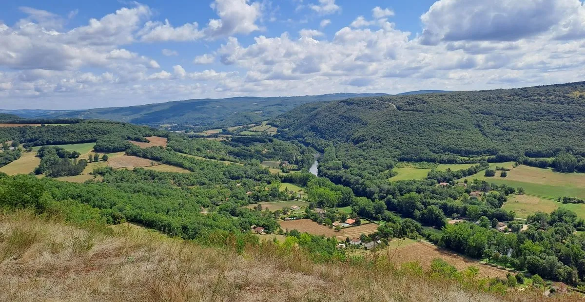 Holiday cottage in Tarn-- For 4 people – Fishing and hiking