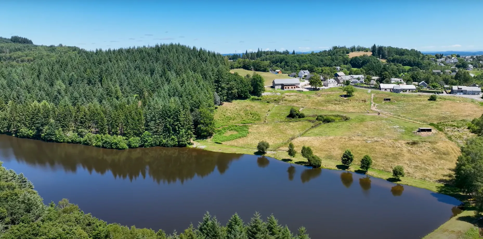 Grand étang de 5ha en Correze pour la pêche