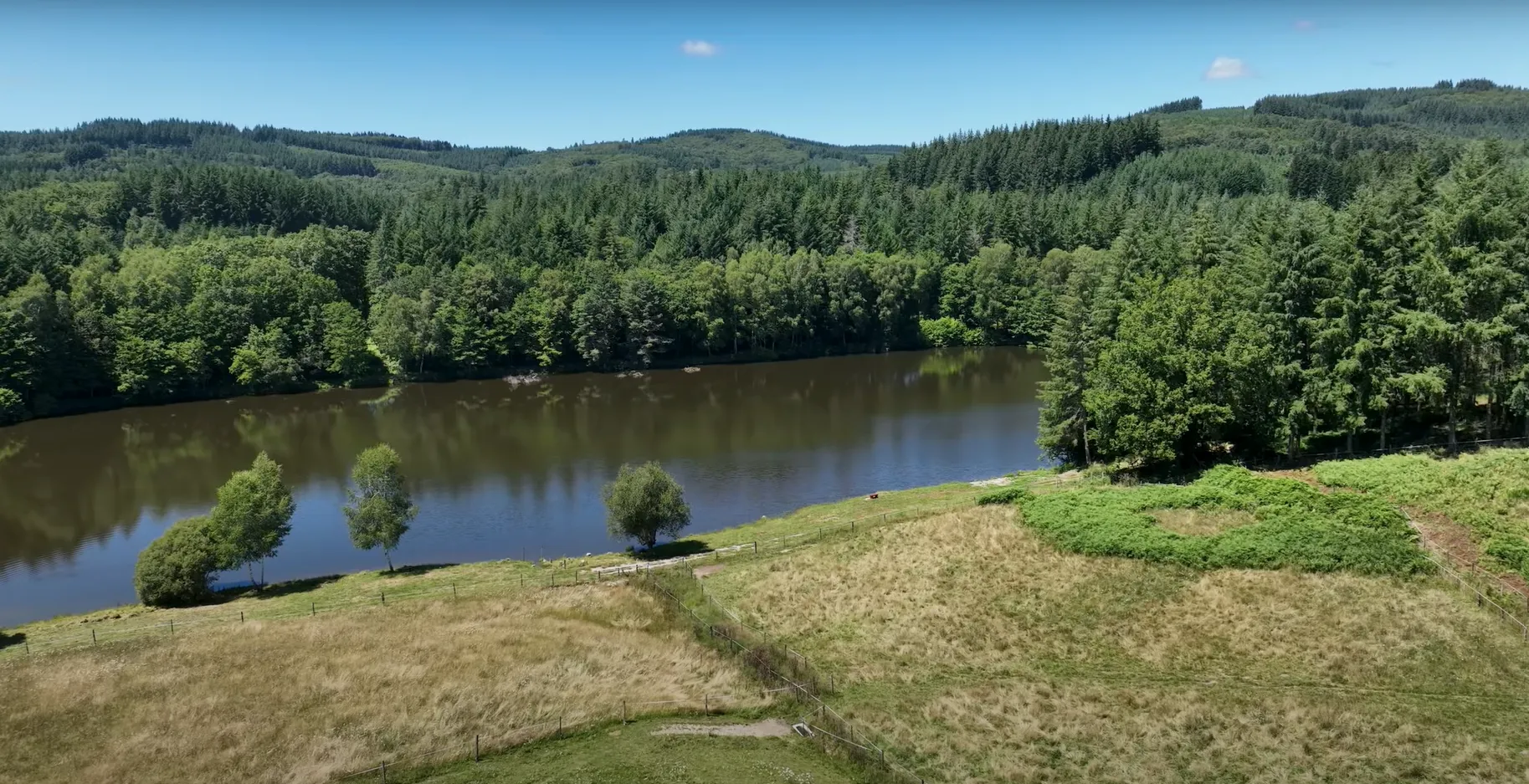 Grand étang de 5ha en Correze pour la pêche