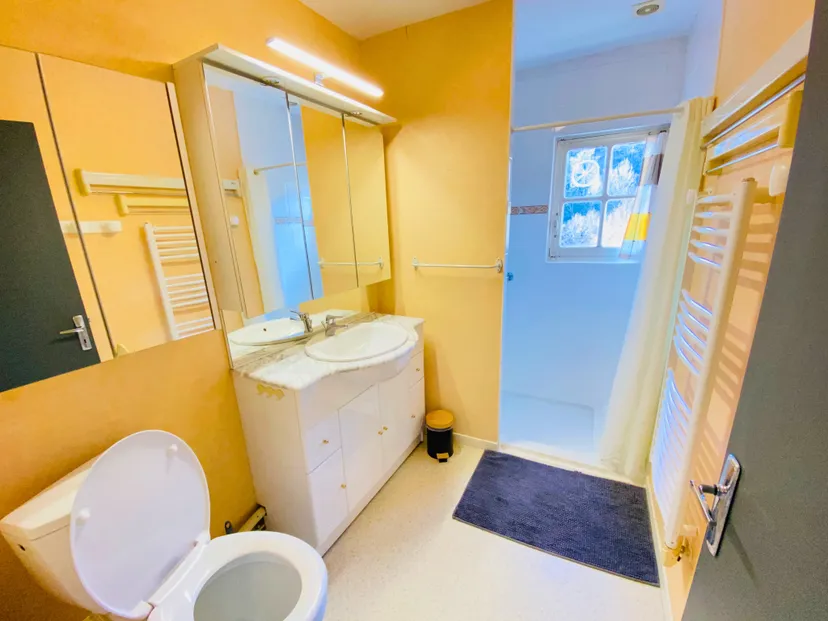 Appartement 2 chambres, étang et balades en forêt privée