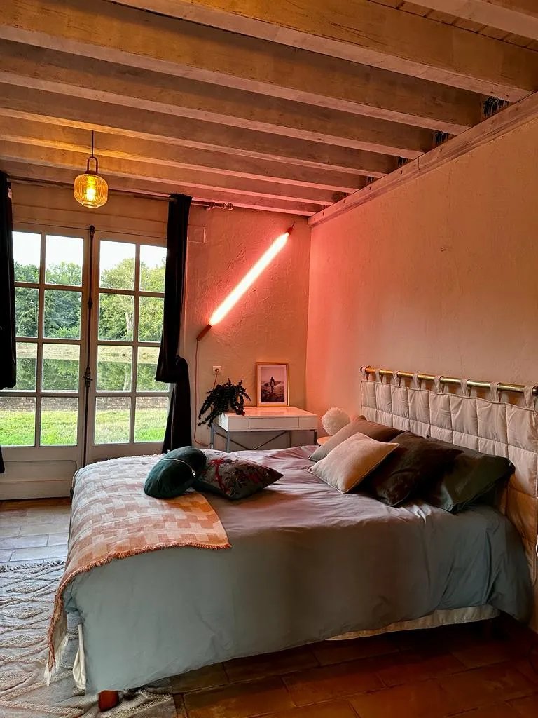 Maison de caractère en Centre-Val de Loire – 13 personnes – Étang et rivière sur domaine privé