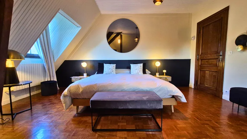 Chambre d’hôtes au bord d’un étang et rivière – Belle pêche en Centre-Val de Loire – 2 personnes