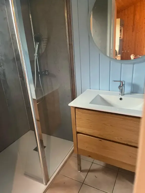 Privatisation de 2 châlets et de l'étang pour une pêche d’exception avec chalets au cœur du Cantal