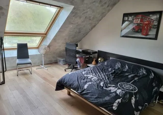 Pêche sur étang sauvage de 3 000 m² et logement en chambre d'hôte à 30 min de Tours