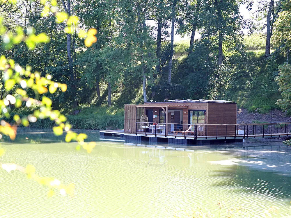 Ecolodge flottant au cœur de la Champagne