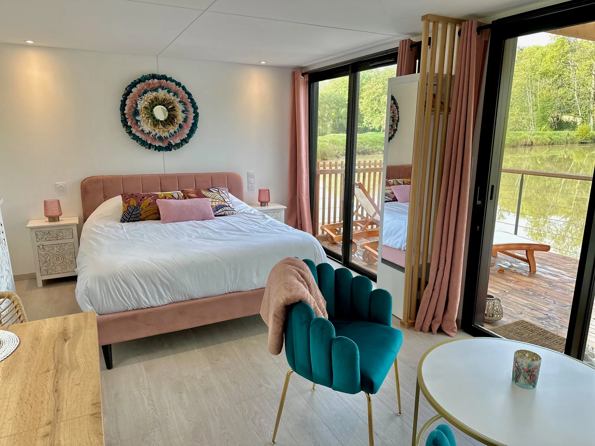 Ecolodge flottant au cœur de la Champagne