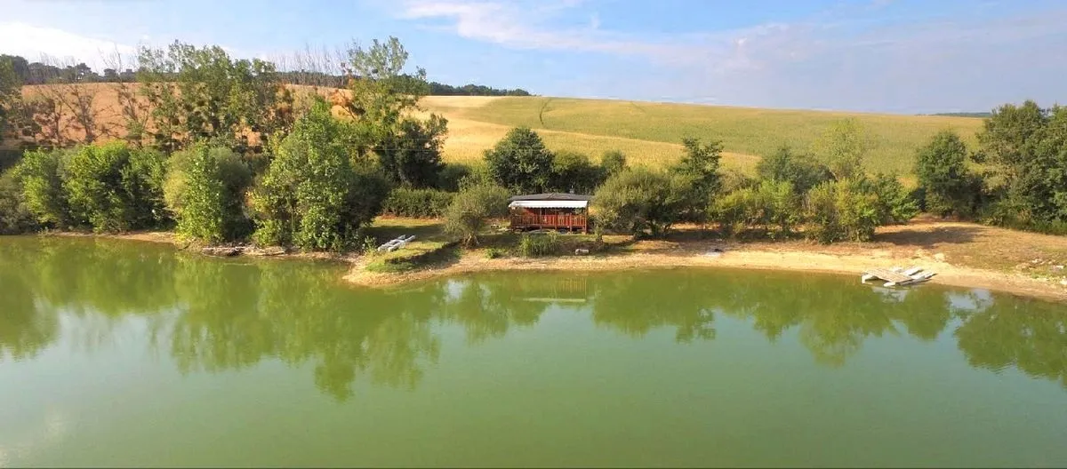Pêche dans un lac privé de 7 hectares à 1h de Toulouse