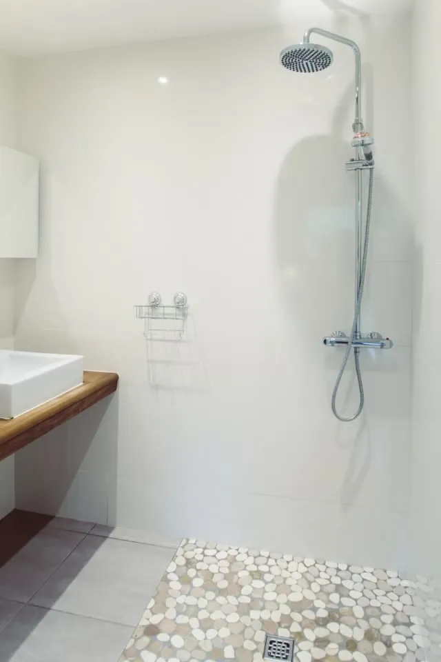 Hébergement insolite avec bain nordique au cœur de la Bourgogne