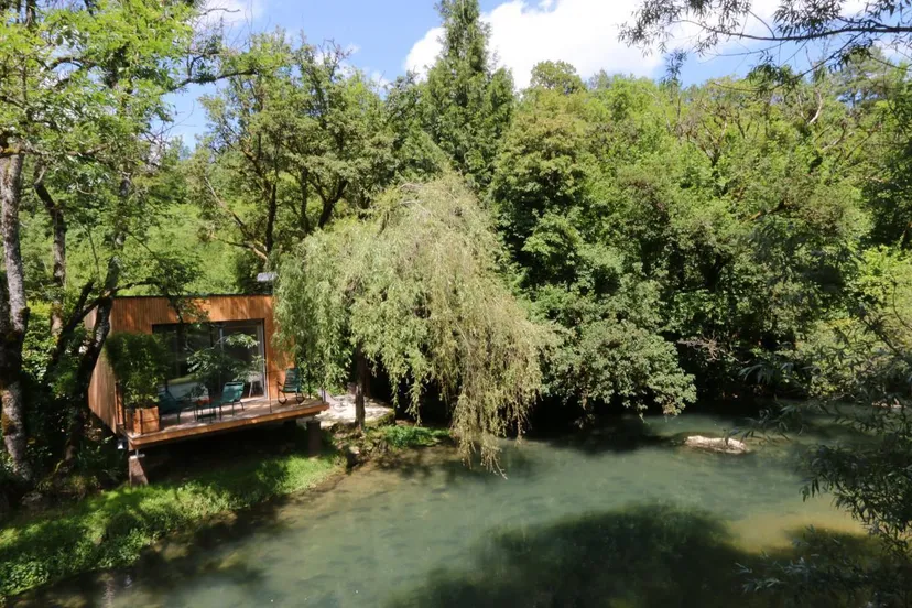 Cabane d’exception avec bain nordique au cœur de la Bourgogne