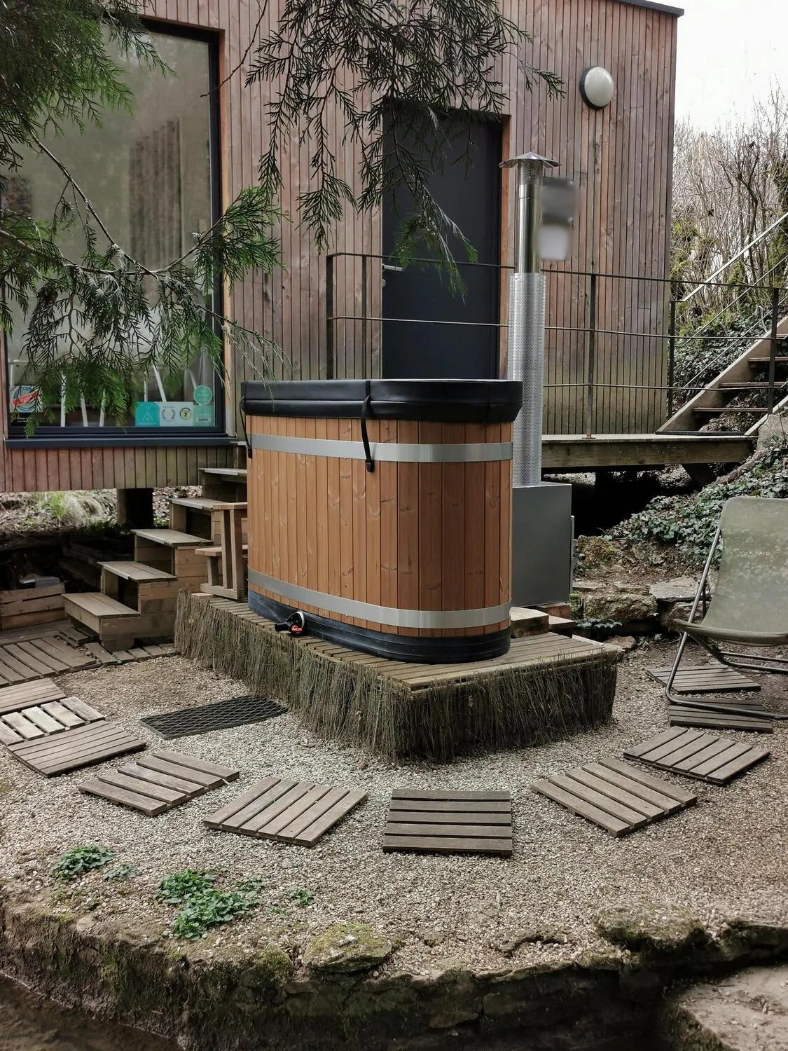 Cabane d’exception avec bain nordique au cœur de la Bourgogne