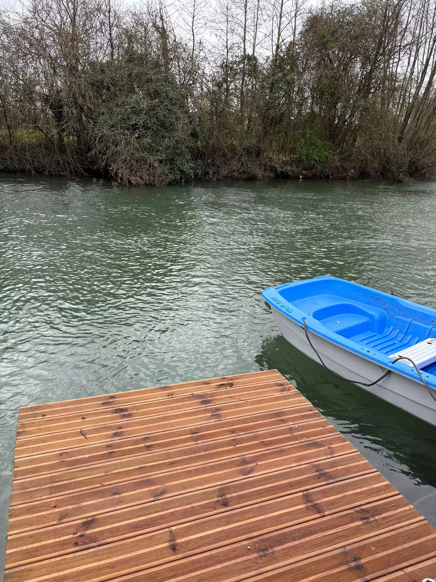 Gite de pêche en bord de rivière tout confort au cœur du marais poitevin