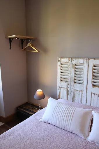 Chambres d’hôtes au bord de la rivière avec un étang privé