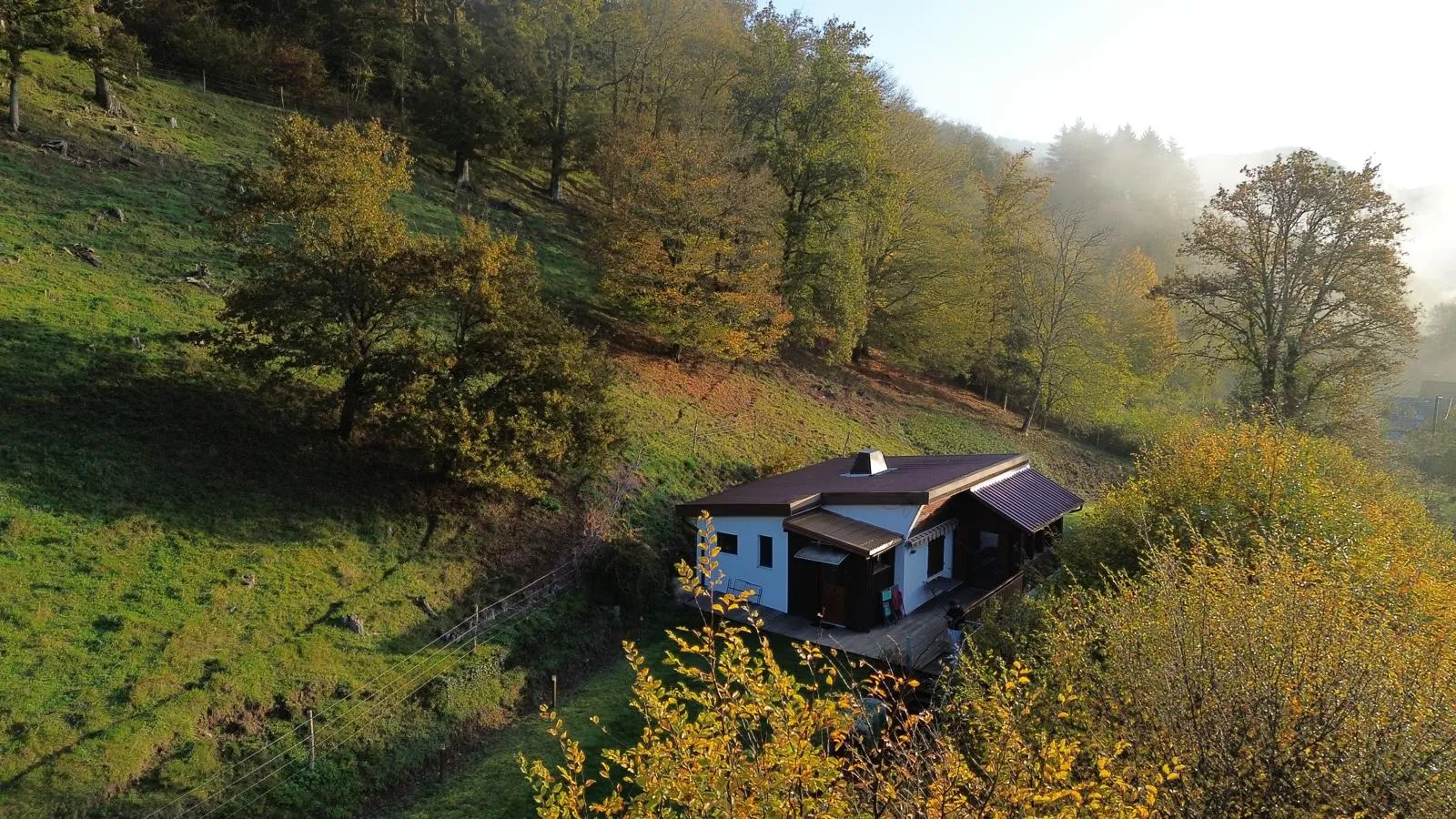 Chalet Cosy en Lisière de Forêt avec Etang