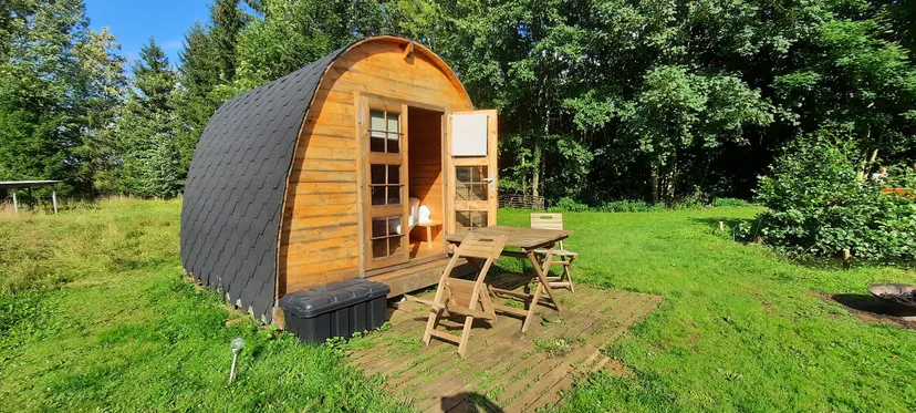 Cabane de pêche 2 personnes avec étangs privés en Ardennes