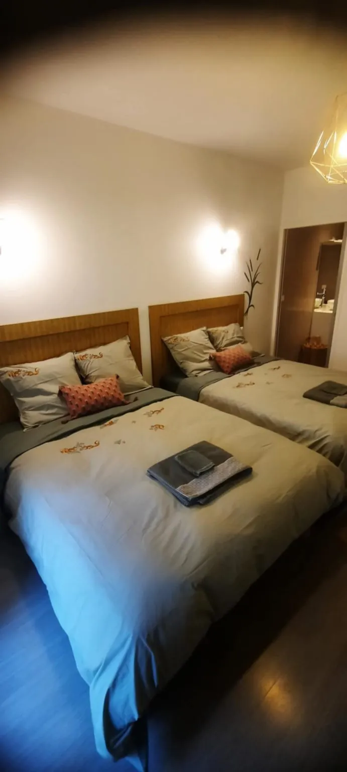 Chambre d’hôtes pouvant accueillir 2 personnes avec étangs privés en Ardennes