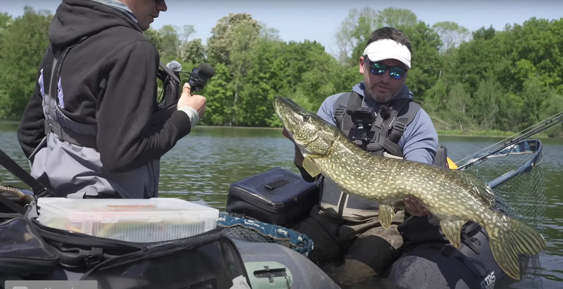 Location de deux étangs de 12ha à louer en privatisation pour un séjour de pêche à côté de Paris