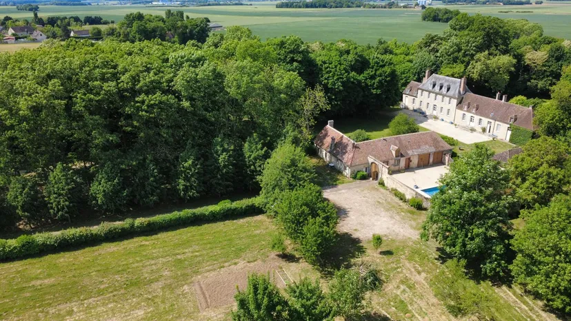 Rental of the cottage with the pond of Pin (Roselière) from 29.65 ac to 1h from Paris