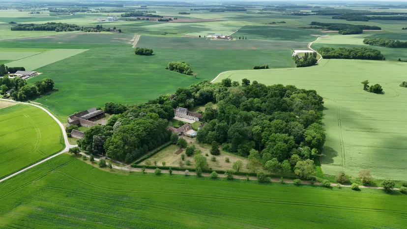 Rental of the cottage with the pond of Pin (Roselière) from 29.65 ac to 1h from Paris