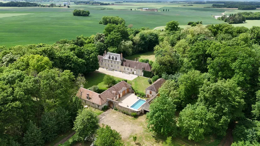 Rental of the cottage with the pond of Pin (Roselière) from 29.65 ac to 1h from Paris