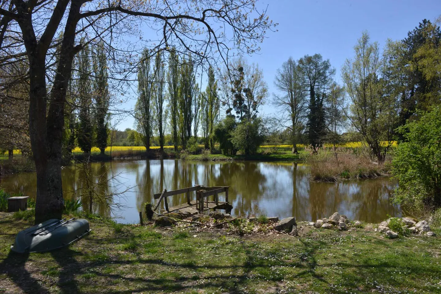 Studio pour 2 personnes avec un étang de 3000m² – Loir-et-Cher