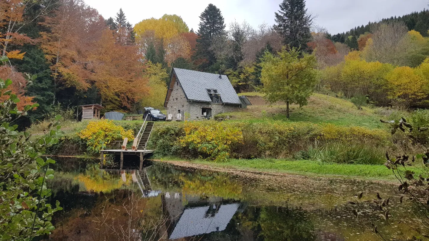 Étang de pêche à louer dans le Puy-de-Dôme – Auvergne