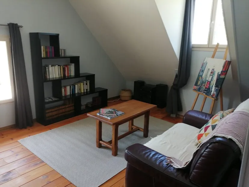 Gite de pêche avec étang privé de 1500m², proche de montluçon, gîte et pêche familiale