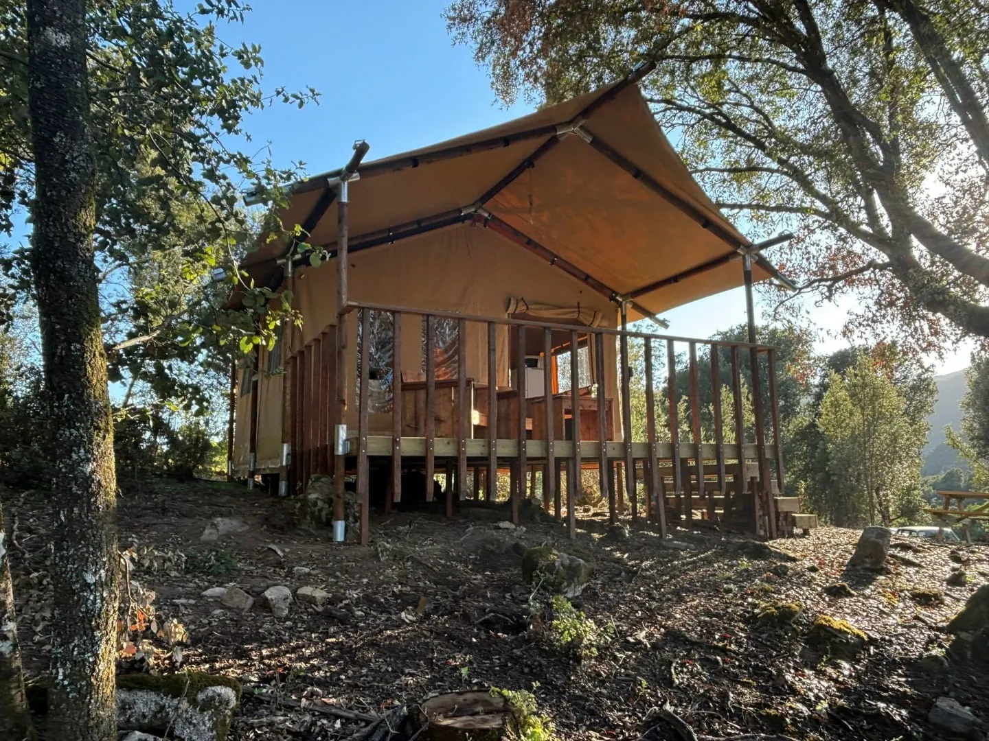 Gîte de pêche pour deux en corse-du-sud, rivière sauvage proche de ajaccio, chalet nature