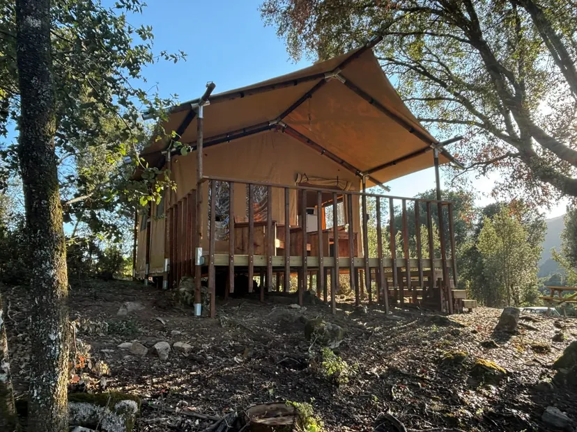 Gîte de pêche pour deux en corse-du-sud, rivière sauvage proche de ajaccio, chalet nature