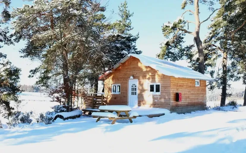 Cottage with access to 3 private ponds in Ardèche