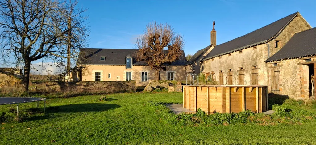 Gîte pêche 7 chambres avec étangs privés de 1.4ha en Mayenne