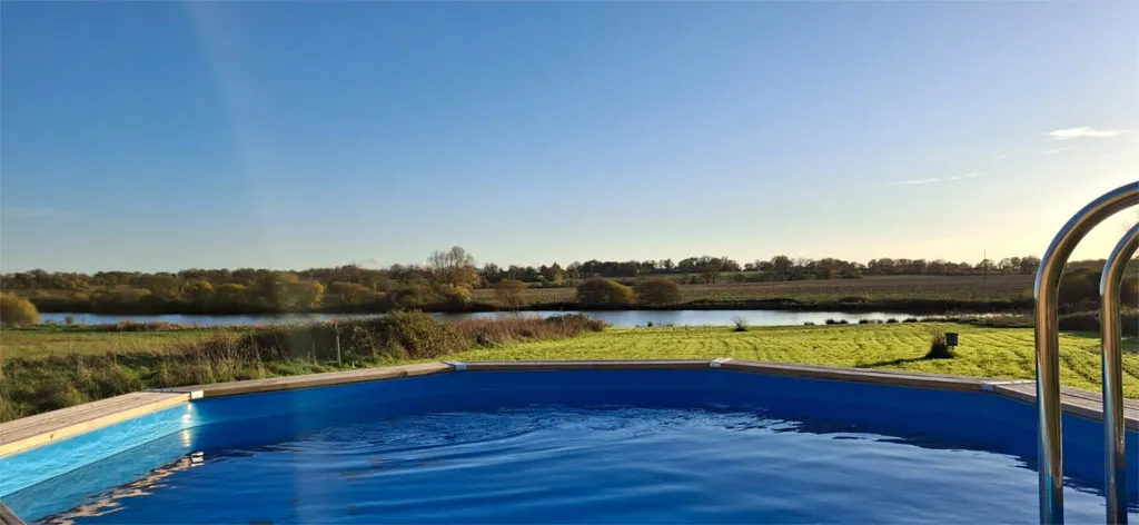 Gîte pêche 7 chambres avec étangs privés de 1.4ha en Mayenne